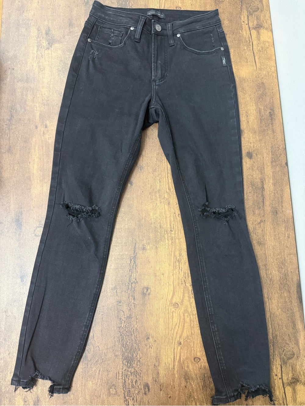Silver 'Most Wanted Skinny' Black Distressed Women’s Jeans W26/L27